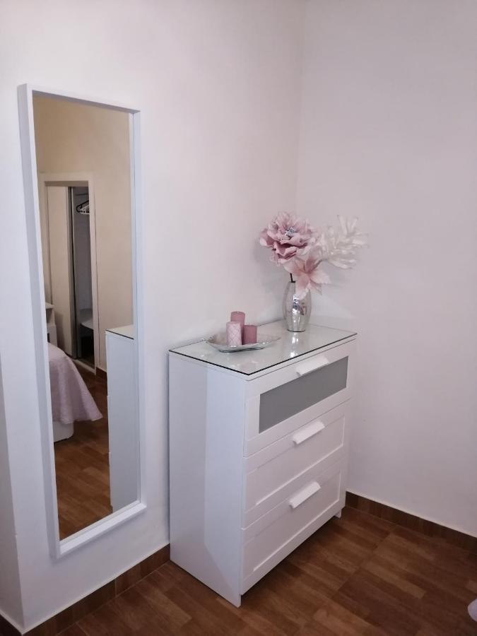 Apartamento Entrecaminos Setenil De Las Bodegas Екстериор снимка