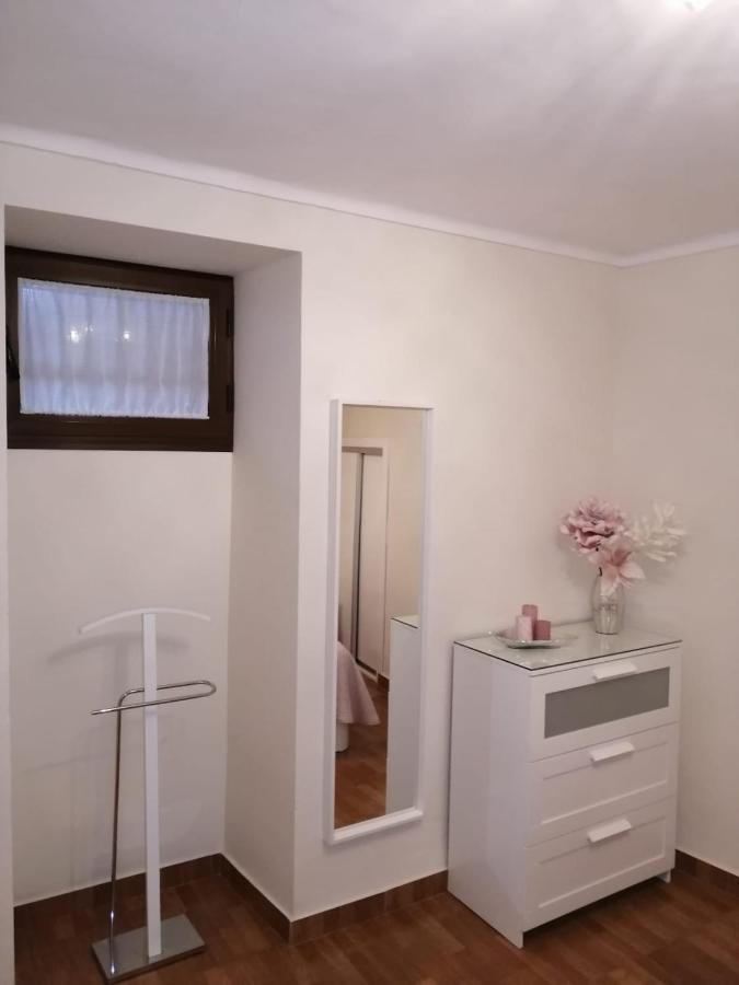 Apartamento Entrecaminos Setenil De Las Bodegas Екстериор снимка